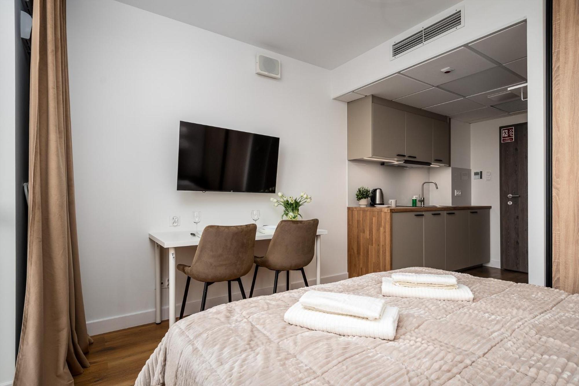 Pileckiego 59 Free Parking By Perfect Apart Varşovia Exterior foto